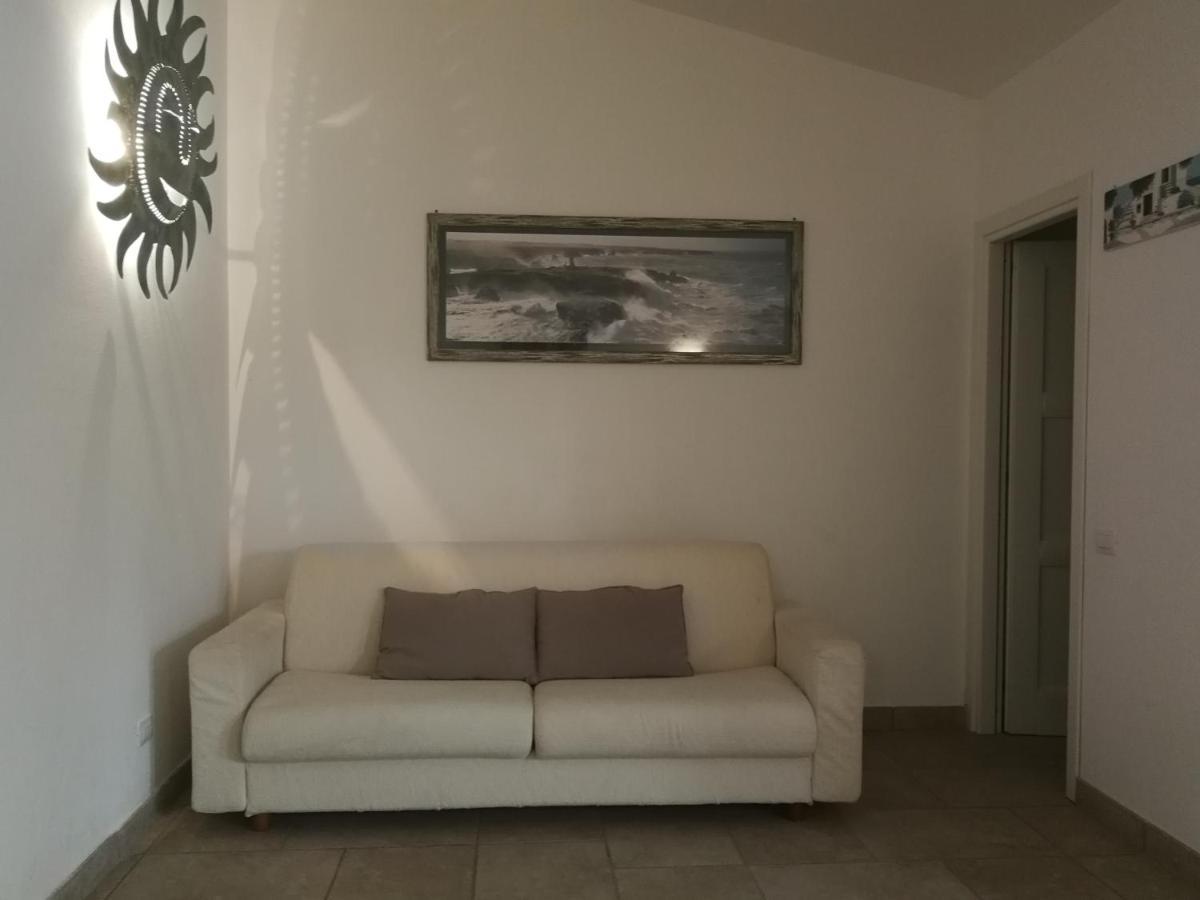 Apartamento The Sunny House Villasimius Exterior foto